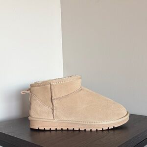 Off Brand Ugg Ankle Boots